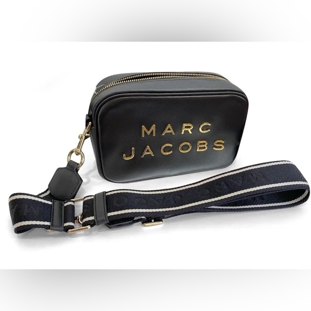 MARC JACOBS Black “Flash” shoulder bag